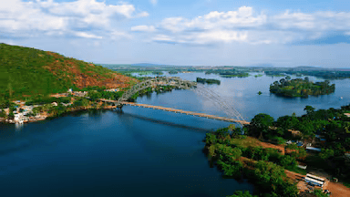 Land of Waterfalls & Forests 7 Lake Volta